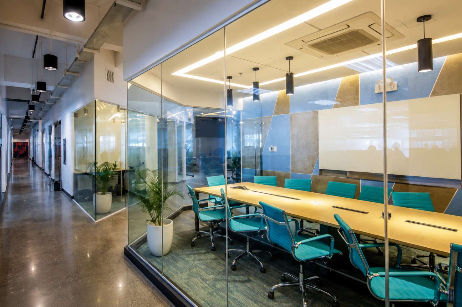 KMC Solutions — Skyrise 4B workspace hero